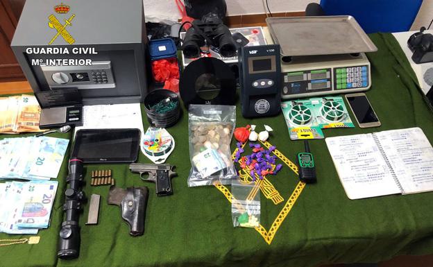 Desmantelan un «activo» punto de venta de droga en la diputación cartagenera de Pozo Estrecho