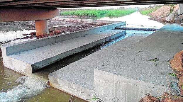 El Albujón lleva 21 días vertiendo al Mar Menor debido a una rotura