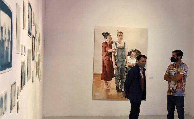 El Centro Párraga acoge 'Home movies: Family Tree' del artista murciano Jean Carlos Puerto