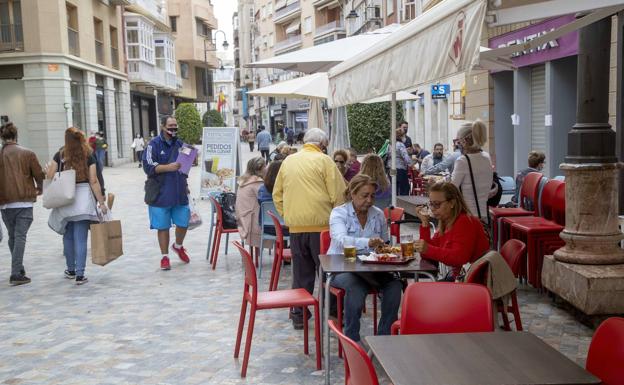 Estas son las localidades de la Región de Murcia en las que podrán reabrir los bares y restaurantes