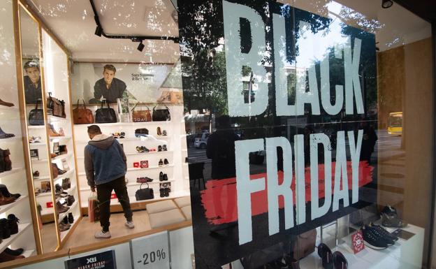 Consumur aconseja a los consumidores y recuerda sus derechos ante el 'Black Friday'