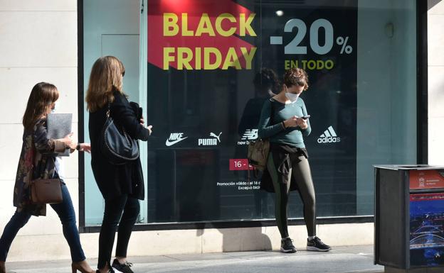 Adecco prevé más de 20.000 contrataciones en la Región ante el 'Black Friday'