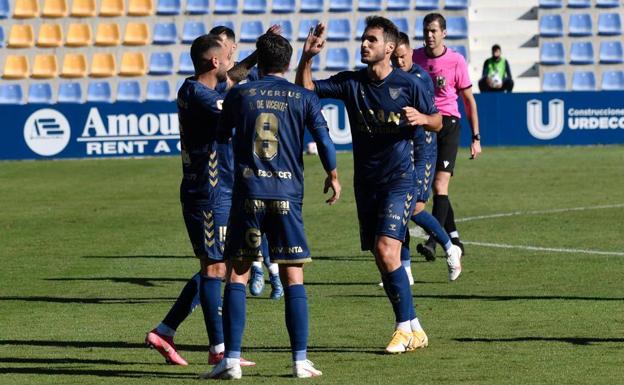 Triunfo agónico del UCAM ante un Lorca lastrado