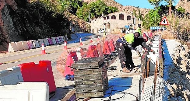 Mejoran la seguridad vial en el Salto de la Novia