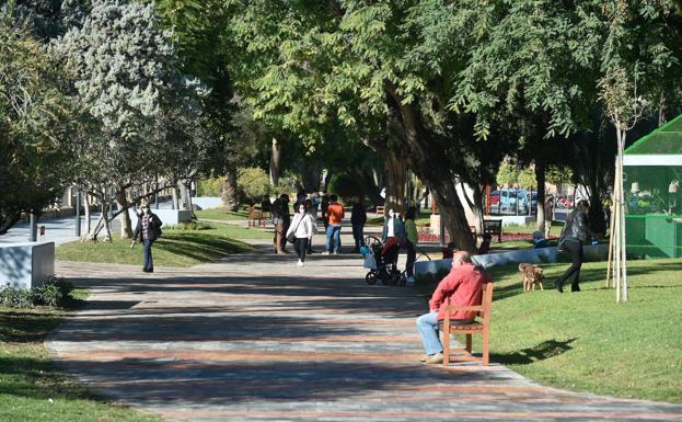 Murcia Río le gana terreno al coche con el nuevo jardín de Teniente Flomesta