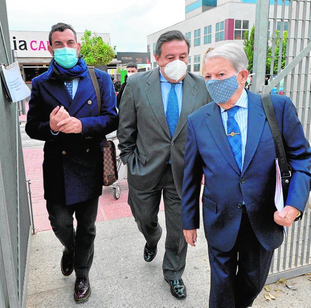 Bernabé afirma que confiaba en los funcionarios que informaban sobre los contratos de la CHS