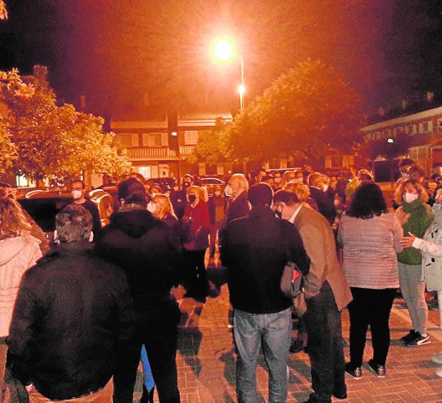 Vecinos de Los Rectores plantean que el local de Cáritas se destine a los mayores