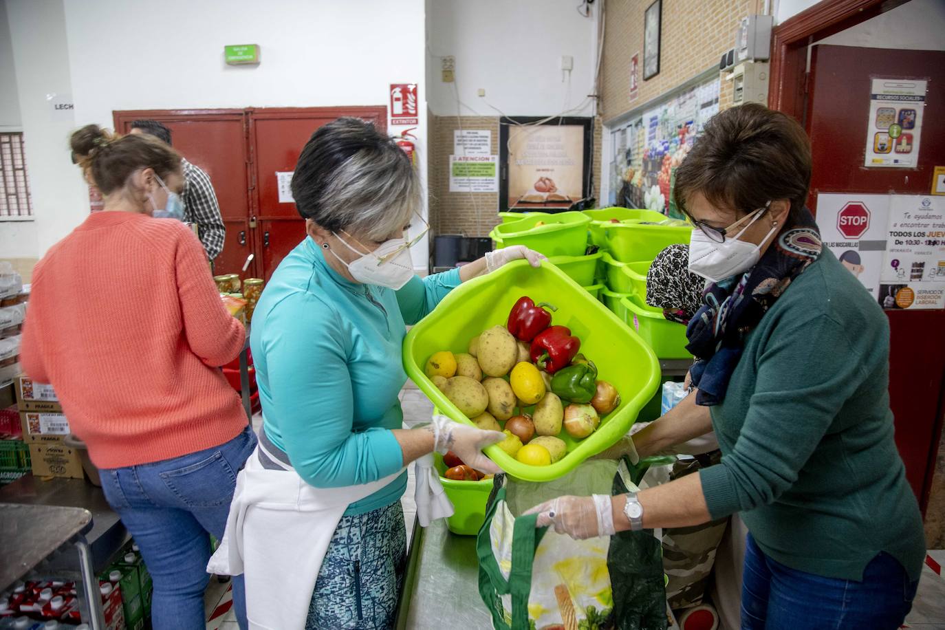 El hambre colapsa el Buen Samaritano en Cartagena