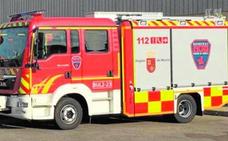 Extinguen un incendio declarado en la planta baja de un edificio de Puerto Lumbreras