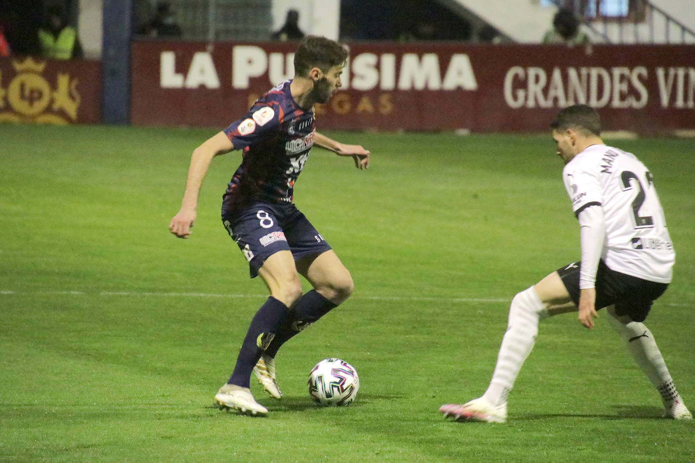 El Valencia acaba con el sueño del Yeclano en diez minutos