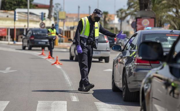 Salud permite la movilidad entre los territorios de Cartagena y San Javier de 'La Manga Consorcio'