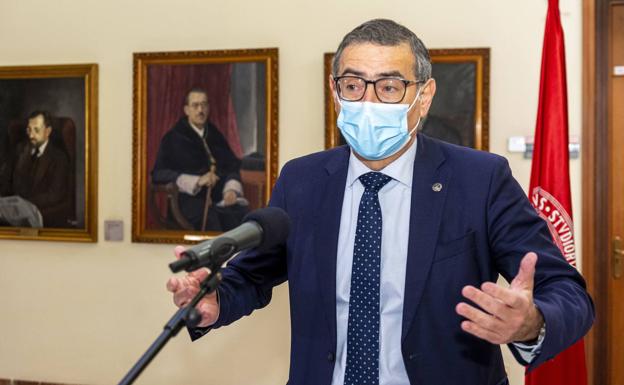 El CEUM pide convocar un Consejo de Gobierno Extraordinario que debata la presencialidad de los exámenes