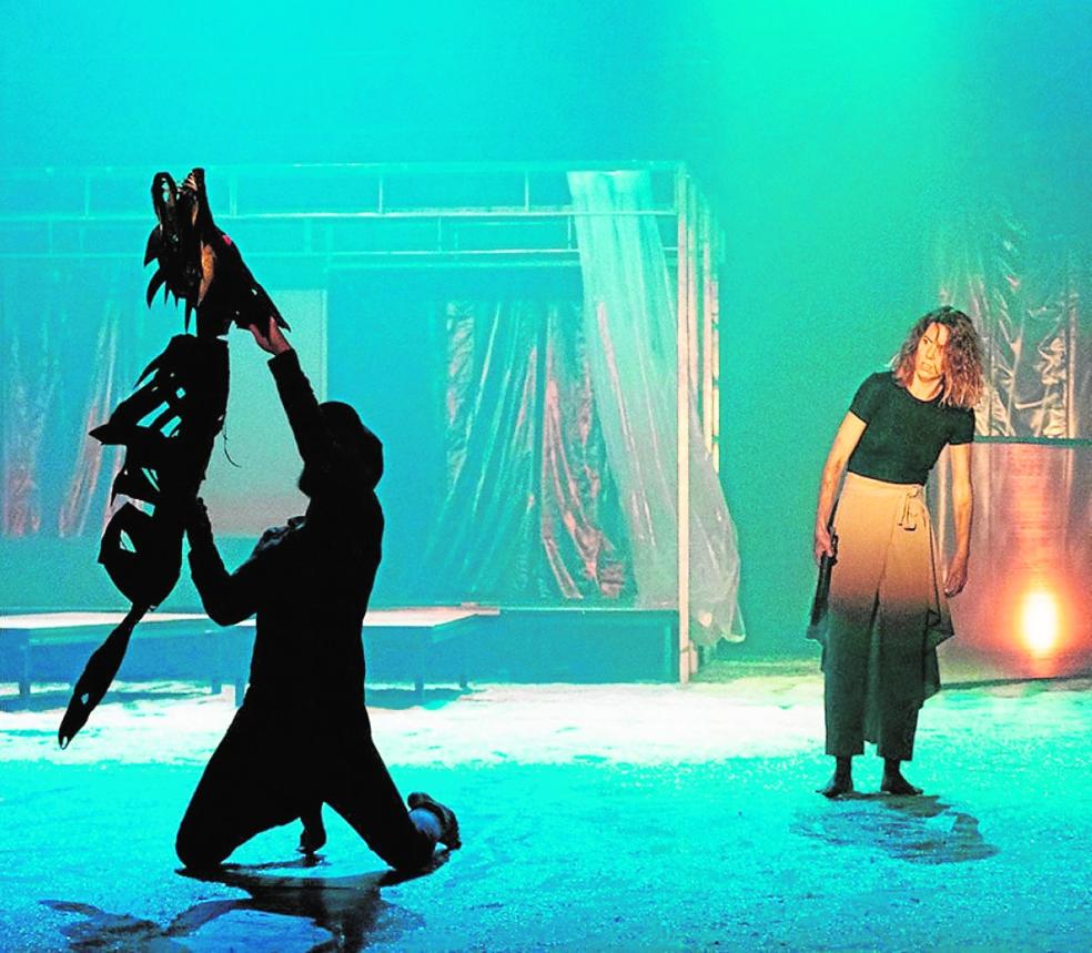 'Extinción', teatro de altos vuelos