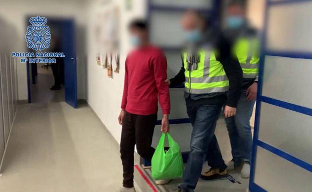 El fugitivo detenido en Fuente Álamo por agredir a dos menores acepta ser entregado a Argentina