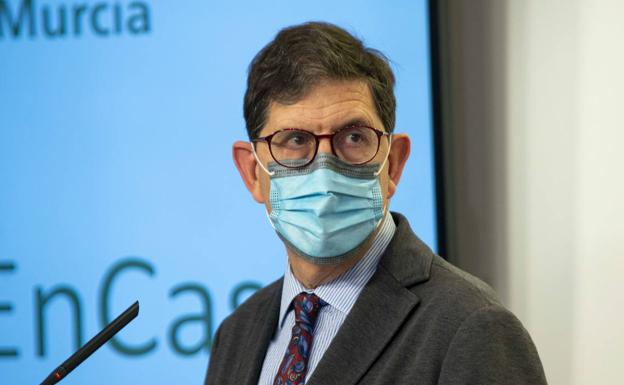 Manuel Villegas: «Me vacuné como sanitario»