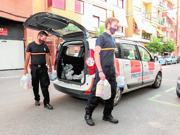 Un millar de familias de Lorca recurre a Servicios Sociales para pagar el agua y la luz