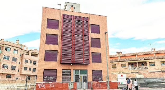 Cien mil euros para reparar un edificio público de Murcia que nunca llegó a ser habitado
