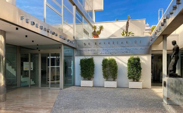 La Fremm pide vacunar a los trabajadores del metal que realizan el mantenimiento de espacios sanitarios y residencias