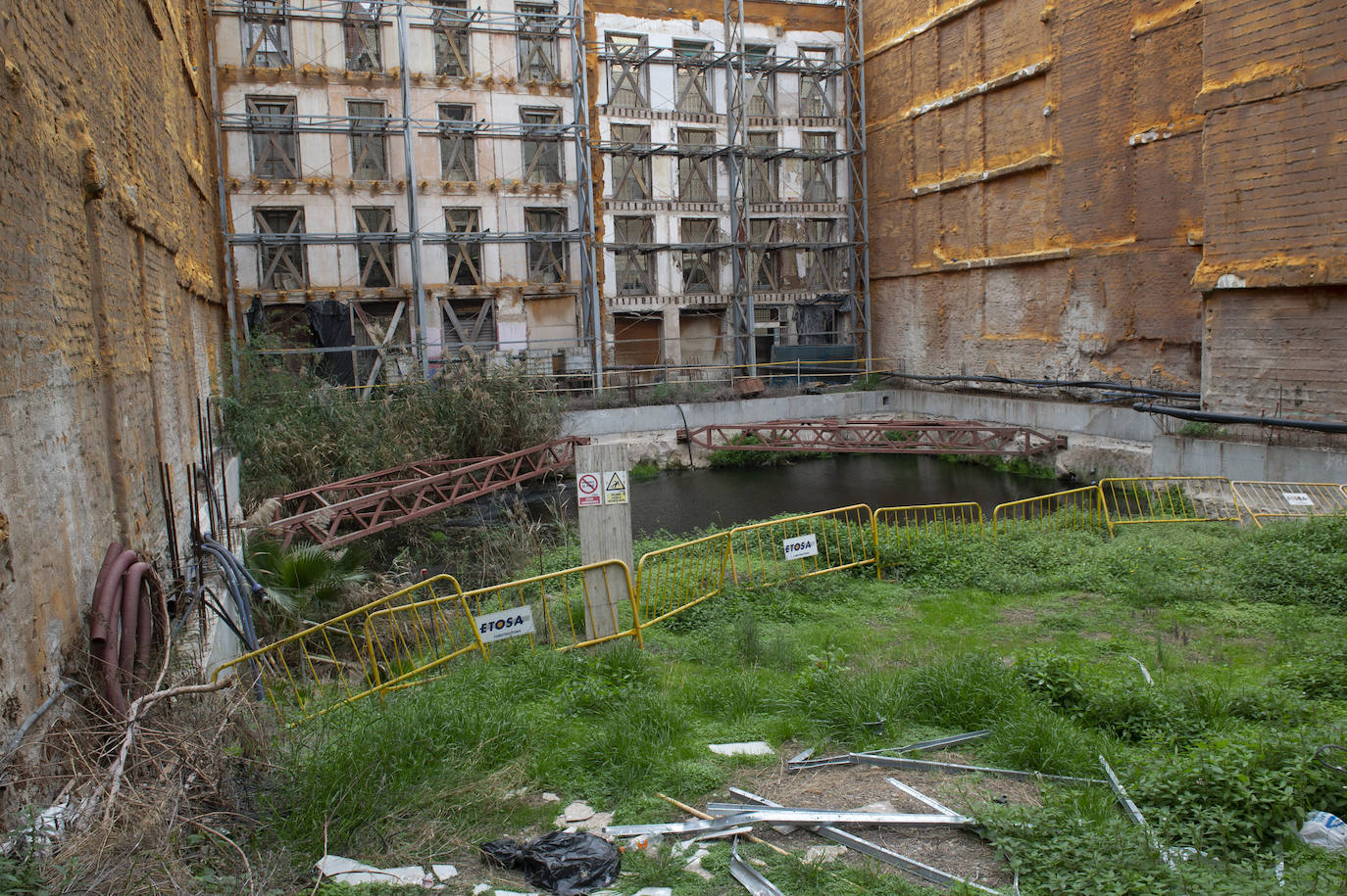 Urbanismo tramita la caducidad de la licencia de obra de la Casa Llagostera de Cartagena