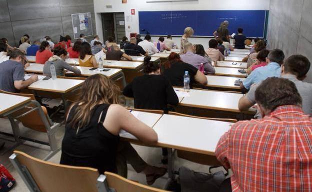 Se presentan 12.496 aspirantes para las 828 plazas de docente en la Región