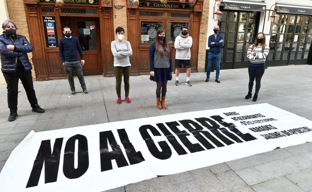 Los hosteleros protestan este viernes en San Esteban contra las restricciones en el sector