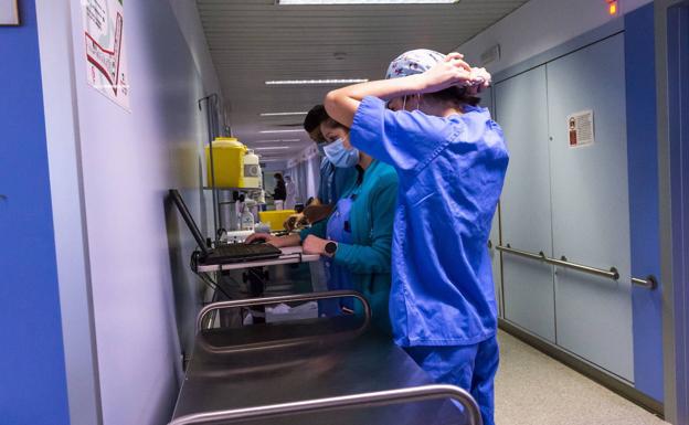 La Región de Murcia suma 64 casos de coronavirus en el día con menos fallecidos en tres meses