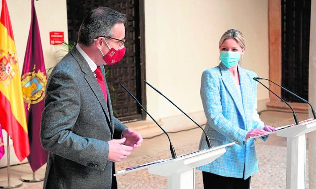 El PP tenía un as en la manga contra el órdago PSOE-Cs