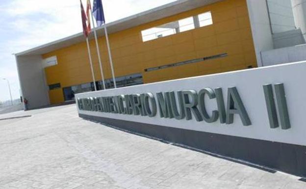 Interior traslada a Zaragoza a un etarra que cumplía condena en la prisión de Campos del Río