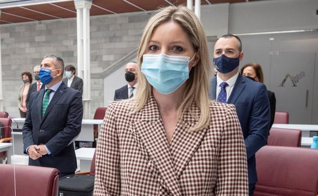 Martínez Vidal: «Adoptaré decisiones para defender mi honor y mi dignidad»