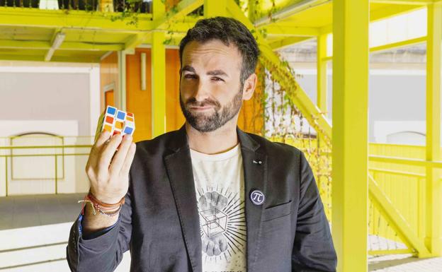 El Teatro Circo acoge el espectáculo 'La música de las matemáticas', con la OSRM y Santi Cremades