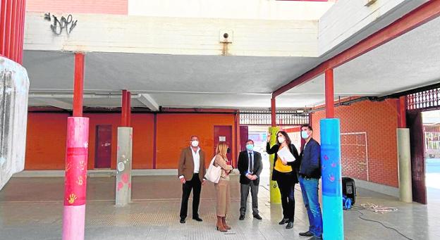 Educación agota las horas extra de limpieza por Covid en los colegios de Murcia