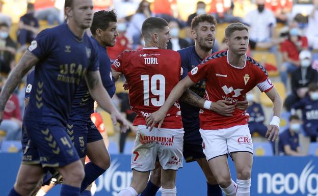 El Real Murcia viajará a la Línea de la Concepción en el estreno de la segunda fase