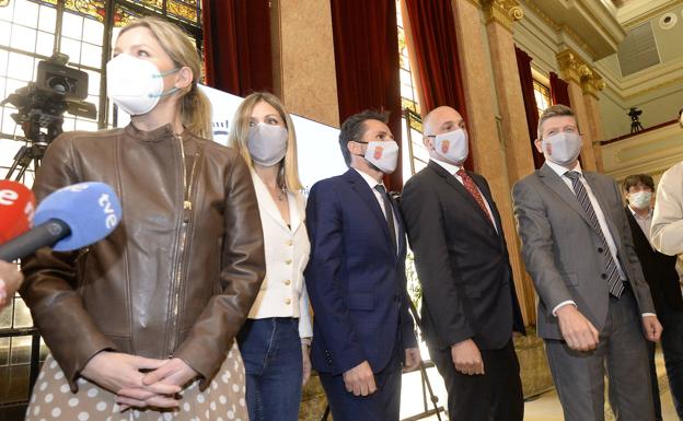 Martínez Vidal: «Es importante dotar de estabilidad al Ayuntamiento de Murcia»