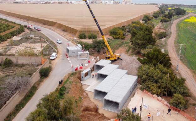 Fomento adjudica las obras para reparar las últimas cinco carreteras dañadas por la DANA