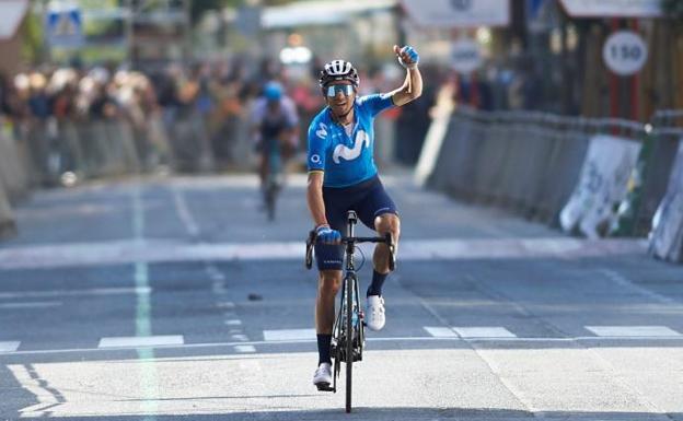 Un Valverde estelar se lleva el GP Indurain y rompe una sequía de 581 días sin ganar