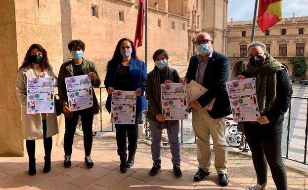 Lorca conmemorará el Día del Pueblo Gitano con un manifiesto y la izada de su bandera