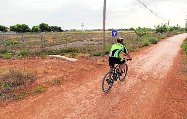 Quejas por la nueva demora en el proyecto del colegio de La Aljorra
