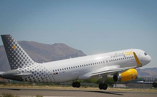 La Región de Murcia contará con nuevos vuelos a Barcelona, Bilbao y Santander a partir de junio