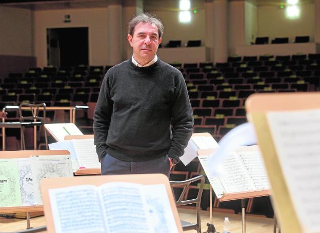 Daniele Gatti: «Debemos hacer música aunque el público nos disfrute desde casa»