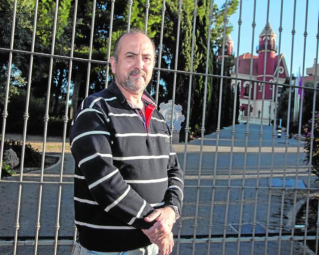 Ángel Mario Ros Sánchez: «Ni de lejos recibimos la inversión que nos tocaría de acuerdo con nuestra población»