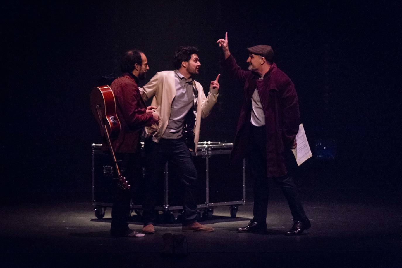 Padre e hijo separados y unidos por la música