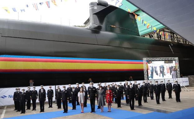 La Princesa de Asturias amadrina en Cartagena el primer submarino de diseño y fabricación nacional