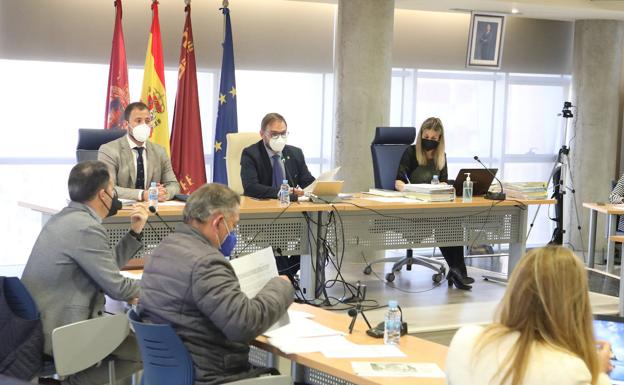 La Región, Valencia y Andalucía acudirán a los tribunales si se toca el Trasvase