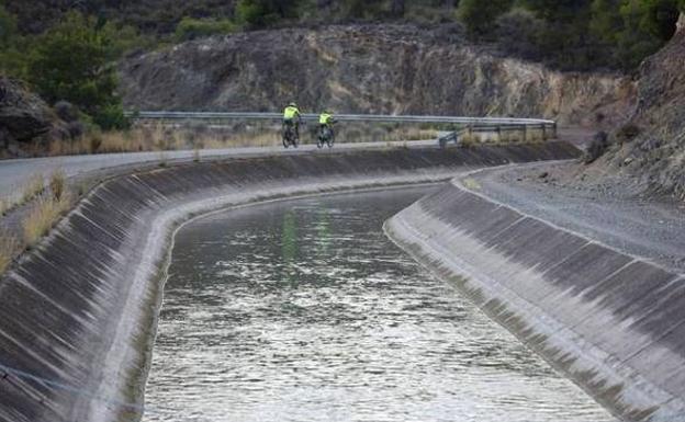 Puig intentará «convencer» en todos los ámbitos de que el Trasvase es «absolutamente irrenunciable»