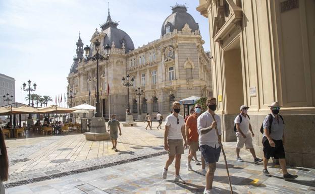 Cartagena ofrece paquetes turísticos a precio reducido a 28.000 sanitarios
