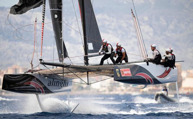 Los 'catamaranes voladores' llegan al Mar Menor