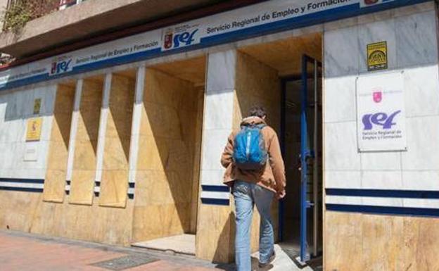 El paro en la Región de Murcia subió en 8.700 personas con el paso de la tercera ola del coronavirus