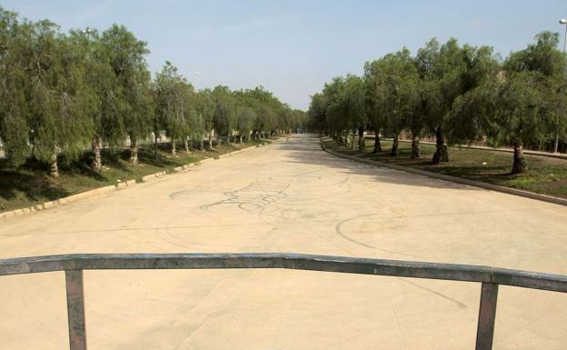 Rectifican diques antirriadas en la rambla del Pericón