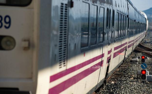 Renfe restablece el servicio por ferrocarril de los trenes que enlazan Madrid y Albacete con la Región