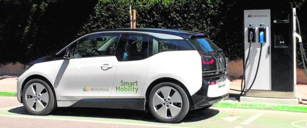 Iberdrola apuesta por la movilidad eléctrica en la Región